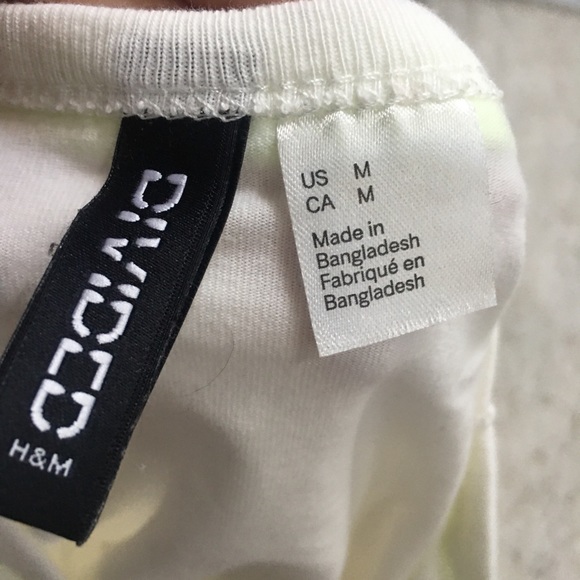 White divided butterfly t-shirt - Picture 3 of 4